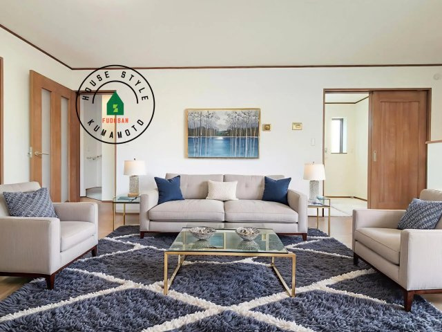 熊本市北区龍田弓削1丁目第1-2棟（B号棟）の内観：施工例|多くの時間を過すことになるリビングだからこそ、いつも穏やかな空間・解放感が味わえ毎日が充実します。