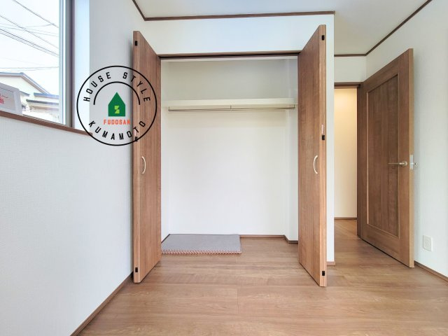 熊本市北区龍田弓削1丁目第1-2棟（B号棟）の内観：施工例|収納には困りません。