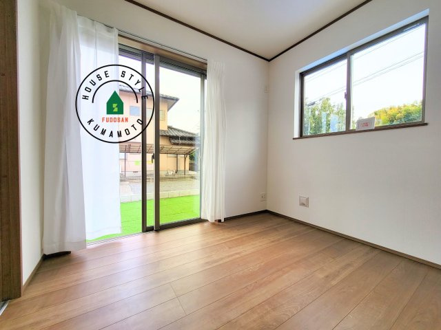 熊本市北区龍田弓削1丁目第1-2棟（B号棟）の内観：施工例|将来的に、琉球畳を引きまして和室風にすることも可能です。