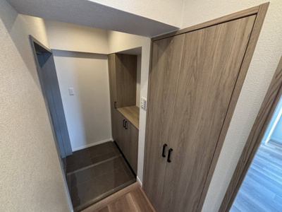 【玄関】 | グリーンタウン茨木6番館