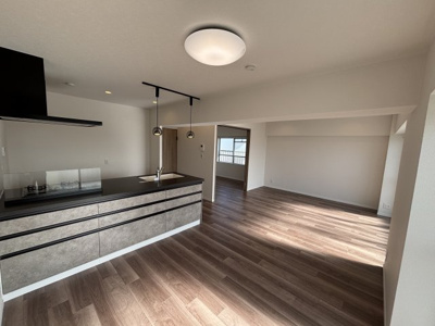 【居間・リビング】 | グリーンタウン茨木6番館