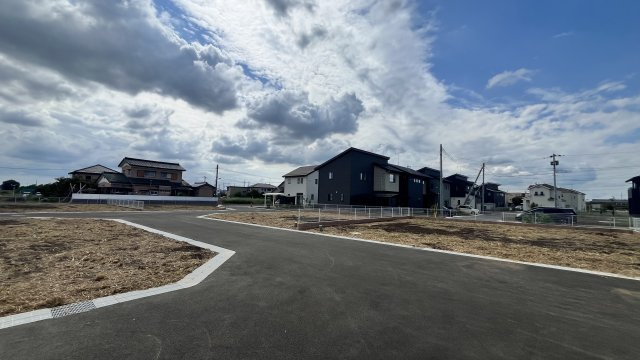 小山市南飯田（10区画）の外観