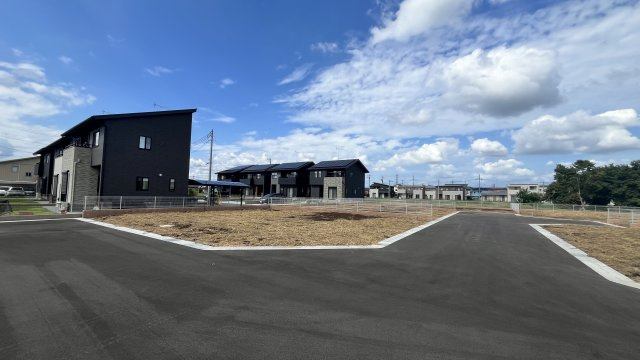 小山市南飯田（10区画）の外観