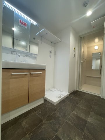 ルオーレ上北沢駅前のロビー|清潔なロビーです