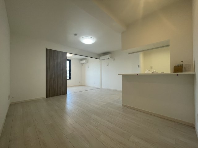 ルオーレ上北沢駅前の居間・リビング|ゆったり過ごせるリビングです