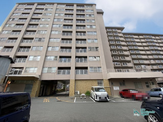 メガロコープ西陣 A棟の外観