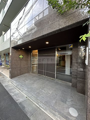 【エントランス】 | アウルフォレスト