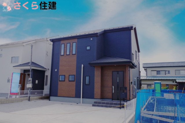 リーブルガーデン宇都宮市鶴田町第22　１号棟の外観|人気のダーク系＋木目調のお洒落な外観となっております