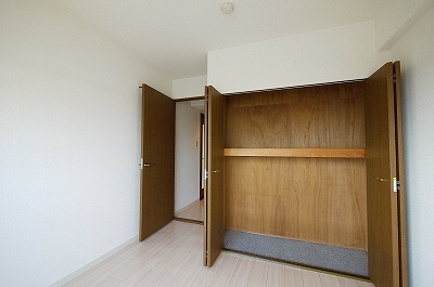 シャンポールながせＥ棟の収納