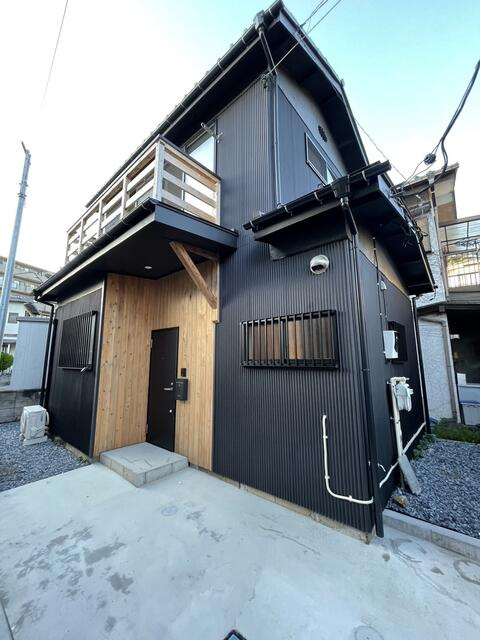 中新宿３丁目貸家