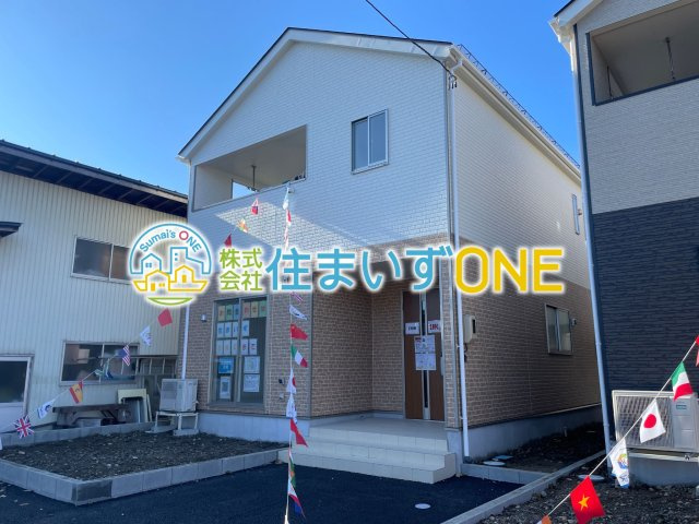 【外観】 | 【新築分譲住宅　～クレイドルガーデン～】 山形市江南　第23　☆全2棟☆ | 【2号棟　完成イメージ】
明るい色調の外観です♪
爽やかな青空の下に贅沢なほどに降り注ぐ陽光、豊かな居住性と、クオリティが見事に調和した住空間は、住まうことの喜びを感じさせてくれます。