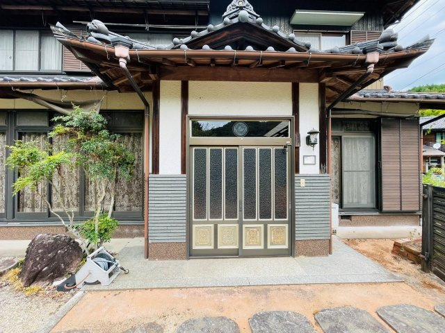 豊田市近岡町の玄関