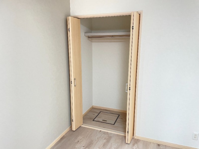 【洋室】 | サイプレス