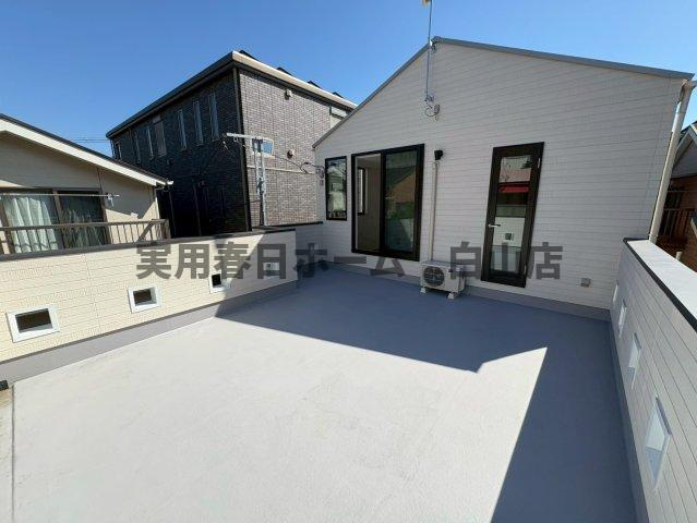 【バルコニー】