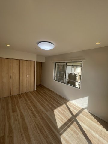 【洋室】境谷西第2住宅団地16棟 