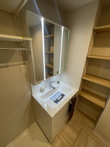 【独立洗面台】境谷西第2住宅団地16棟 