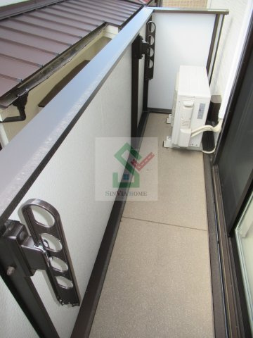 Dガレージ大泉学園のバルコニー