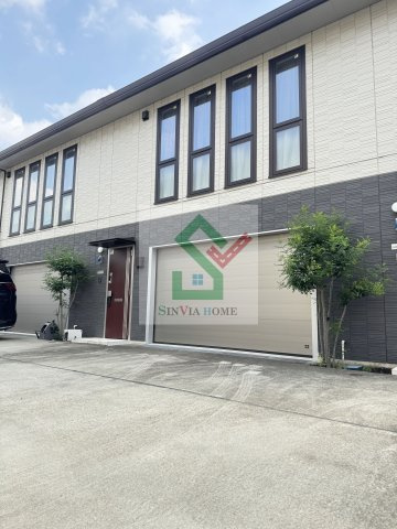 Dガレージ大泉学園のエントランス