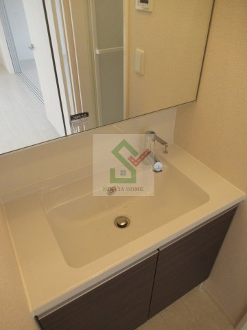 Dガレージ大泉学園の独立洗面台