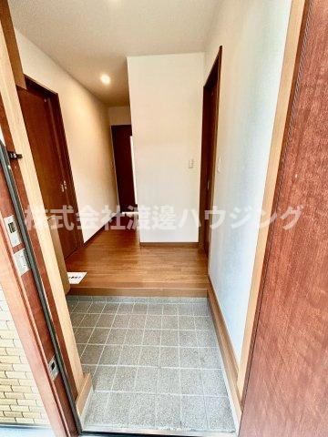 東豊中町3丁目一戸建の玄関