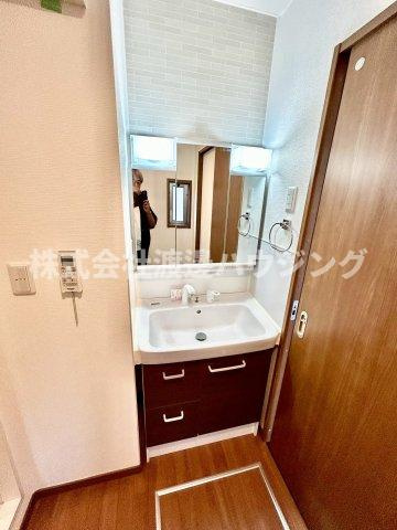 東豊中町3丁目一戸建の洗面所