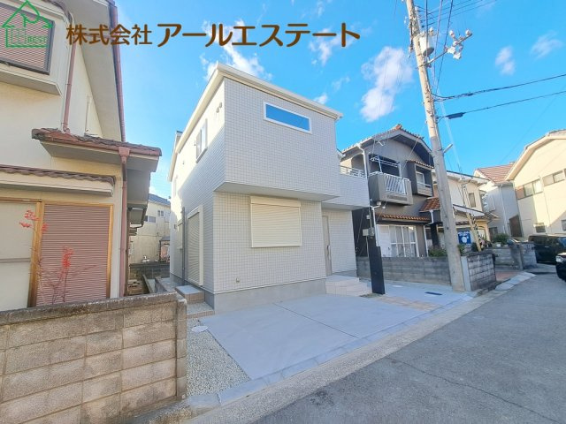 加古川市加古川町稲屋　　山陽電鉄「尾上の松駅」徒歩18分の前面道路含む現地写真