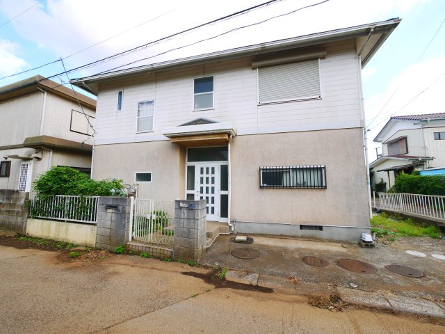 八街市山田台　中古戸建の外観|敷地約110坪駐車車種により多数台可能  3LDK 菜園やドックランが可能ですコンテナハウス付き