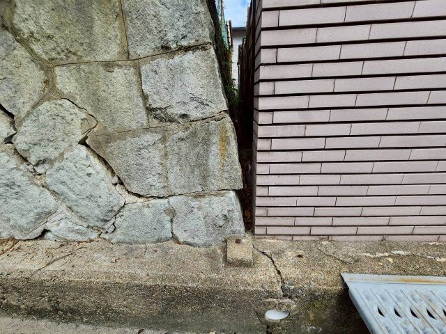 【価格改定】長岡京市高台2丁目のその他|隣地との境界