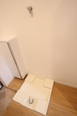 【その他】 | アート・フル中野島 | 室内洗濯機置き場　※同建物ほかのお部屋の写真です。