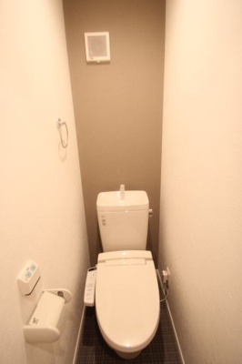 【トイレ】 | アート・フル中野島 | ※同建物ほかのお部屋の写真です。