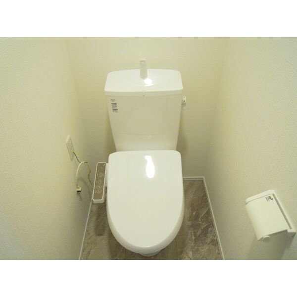 【新築】filo(フィーロ)Bのトイレ