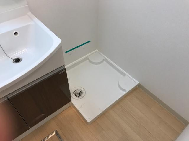 ハニーカルテットの洗面所|洗面