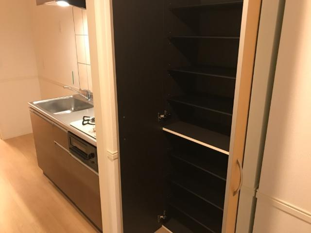 ハニーカルテットの収納|下駄箱