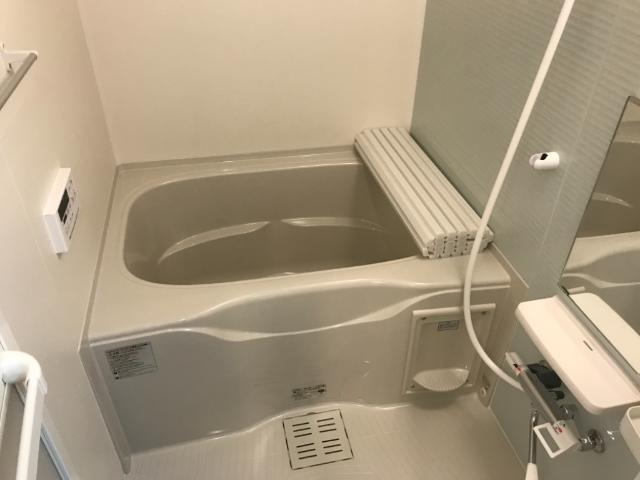 ハニーカルテットの浴室|バス