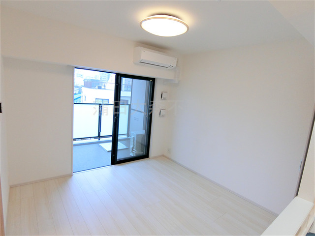 S-RESIDENCE大森bresaの居間・リビング|LDK10.6帖　リビングダイニングキッチン