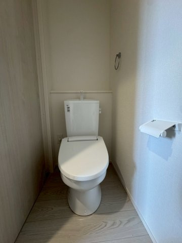 Adoble+ーアドブル＋小倉南区湯川新町4丁目5期　【小倉南区　新築戸建て】のトイレ|2階にもトイレ完備♪　【小倉南区　新築戸建て】