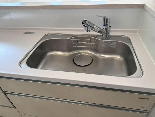 Adoble+ーアドブル＋小倉南区湯川新町4丁目5期　【小倉南区　新築戸建て】のキッチン|浄水器付きなので料理をぐっと美味しく、体に良いものに♪　【小倉南区　新築戸建て】