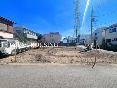 【前面道路含む現地写真】 | 調布市緑ケ丘1丁目　売地　全3区画