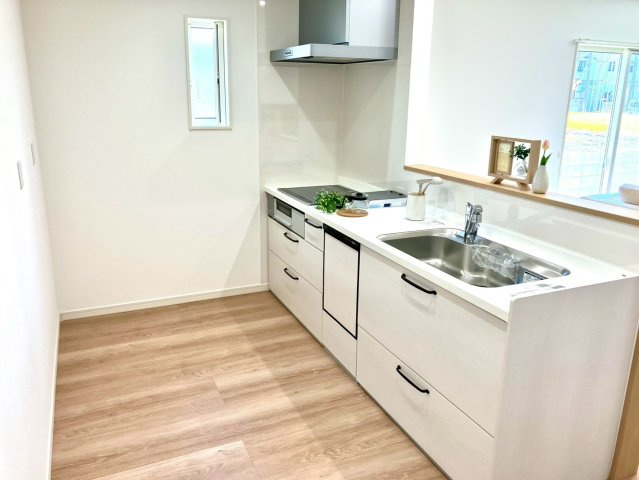 ルミナスガーデン飯山町２号地のキッチン