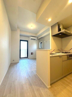 【居間・リビング】 | プラウドフラット日本橋馬喰町