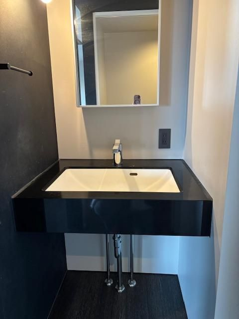 福岡市城南区南片江5丁目　中古戸建の洗面所|広い洗面スペース