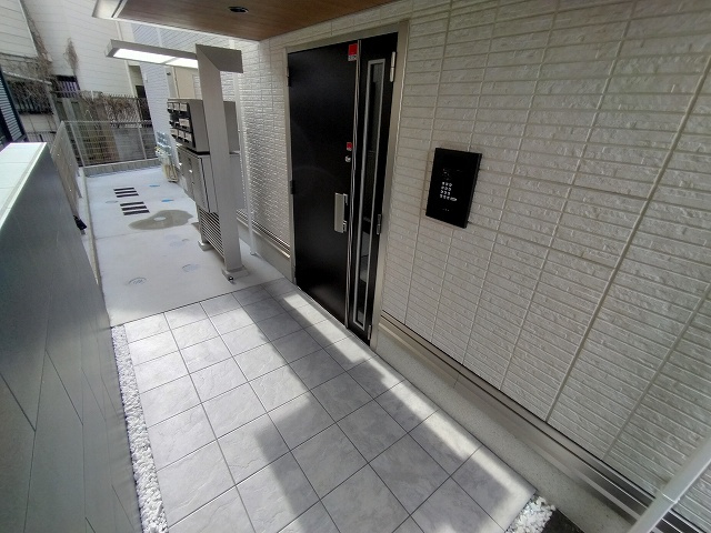 神戸市兵庫区兵庫町１丁目のアパート