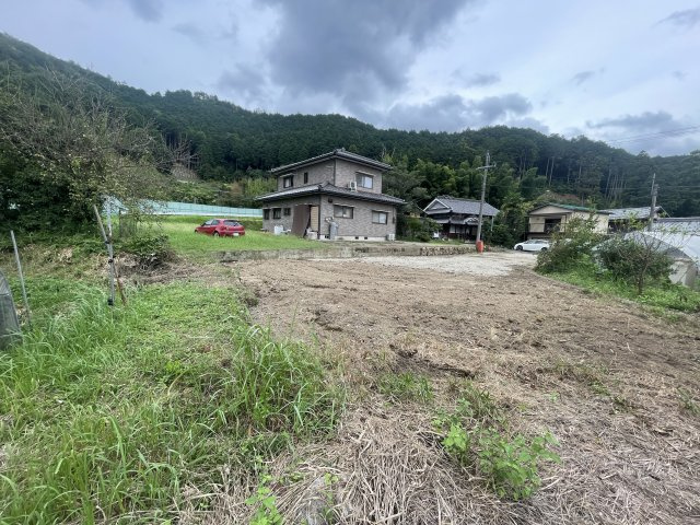 丹波市氷上町横田　土地の前面道路含む現地写真
