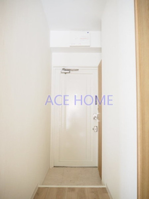 【玄関】 | 白百合グランドシャトー