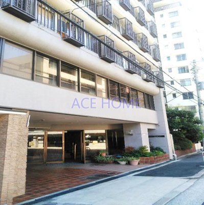 【エントランス】 | 白百合グランドシャトー