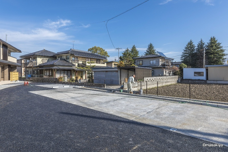 サンティール京の駐車場|駐車場　2台目可能です。