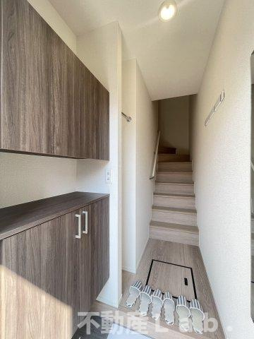 グランフォレ白藤の玄関