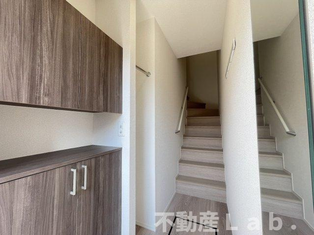 グランフォレ白藤の玄関