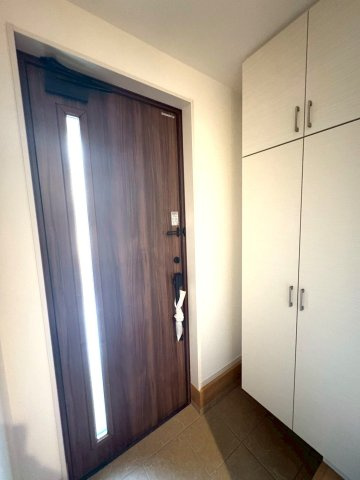 ◆２階リビングでゆったり１６帖の４ＬＤＫ◆周辺環境充実◆西野大鳥井町２期の収納|シューズボックス