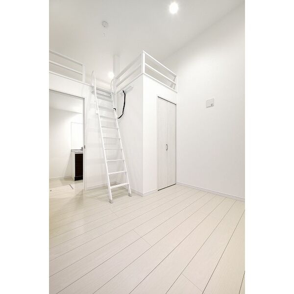 Caminoalta黄金(カミノアルタコガネ)　名古屋市賃貸　仲介手数料無料の居間・リビング